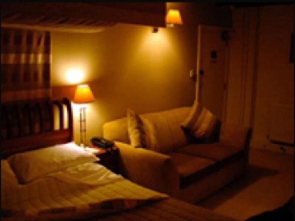 Hotel Anjuman Agra  Oda fotoğraf